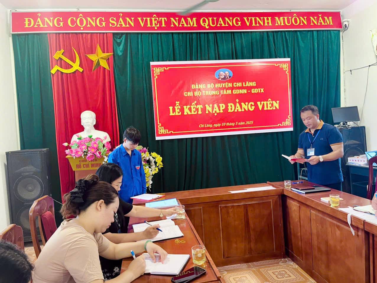 anh tin bai